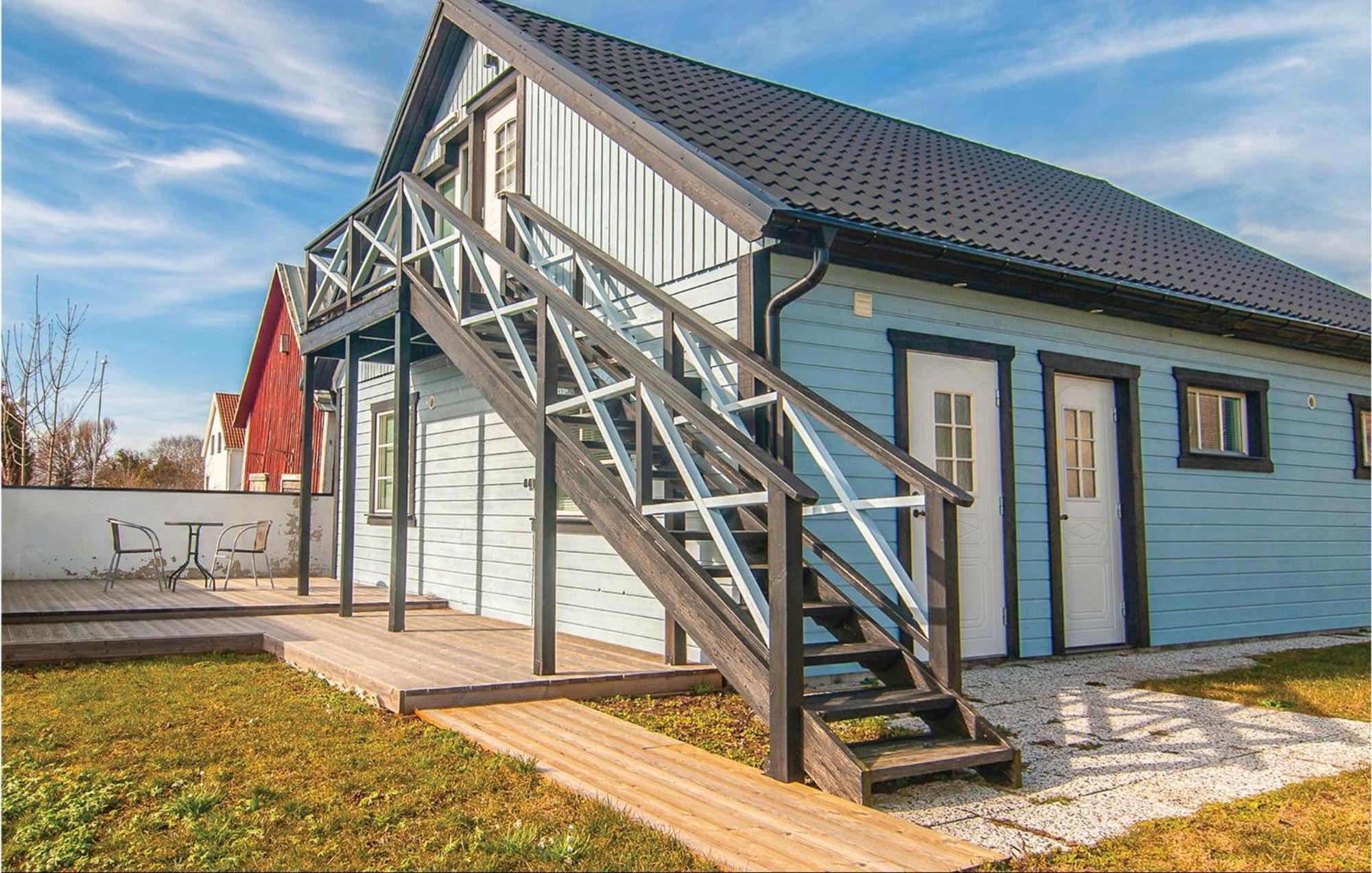 Cozy Apartment In Klintehamn With Wifi Bagian luar foto